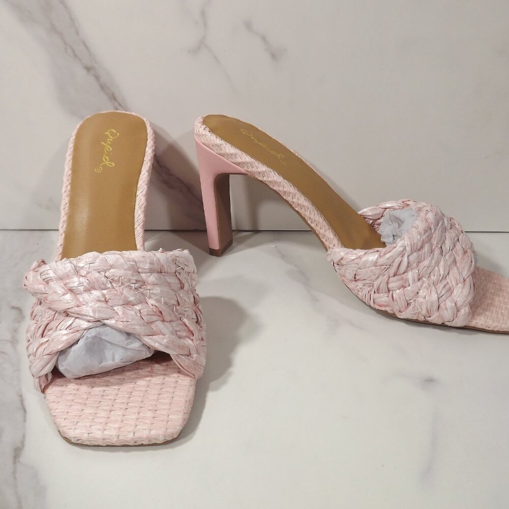 Qupid Kaylee-83 Pink Raffia Heeled Sandals – Size 6 – NWT
